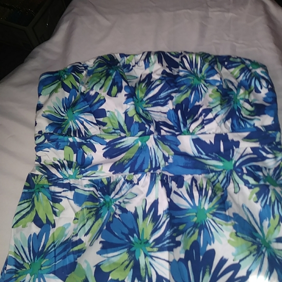 Ashley Stewart Tropical print strapless dress sz24 - Picture 2 of 5